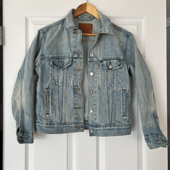 Levi's Ex-Boyfriend Trucker Jacket in Dream of Life wash, size XS - Picture 2 of 3
